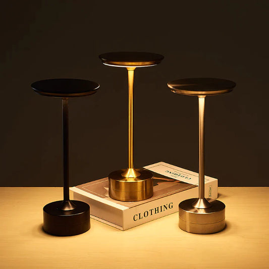 50% KORTING | LuxeLumina™ - Chique Stijlvolle Tafellamp