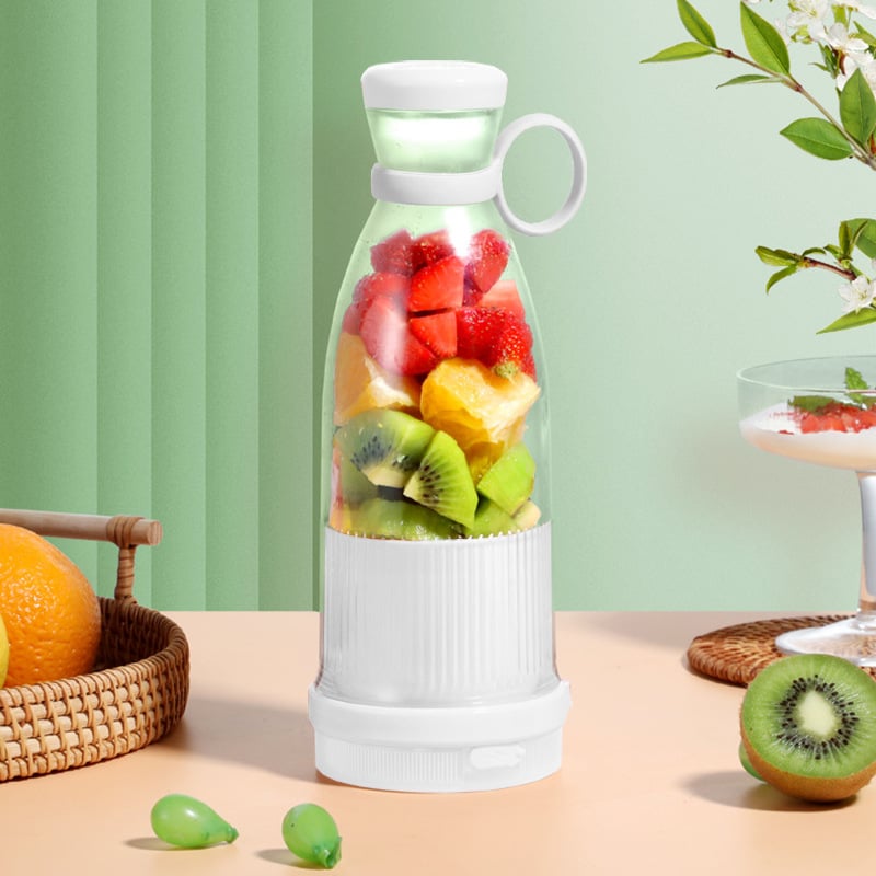 50% KORTING | Draagbare Miniblender™ - Begin het jaar gezond!