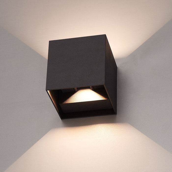 50% KORTING | SmartCube™ De luxe, moderne en slimme draadloze wandlamp!